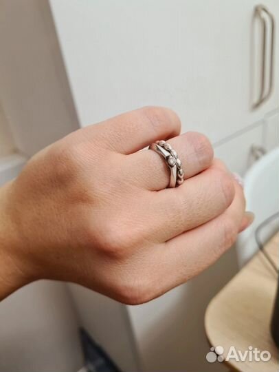 Кольцо золотое с бриллиантом