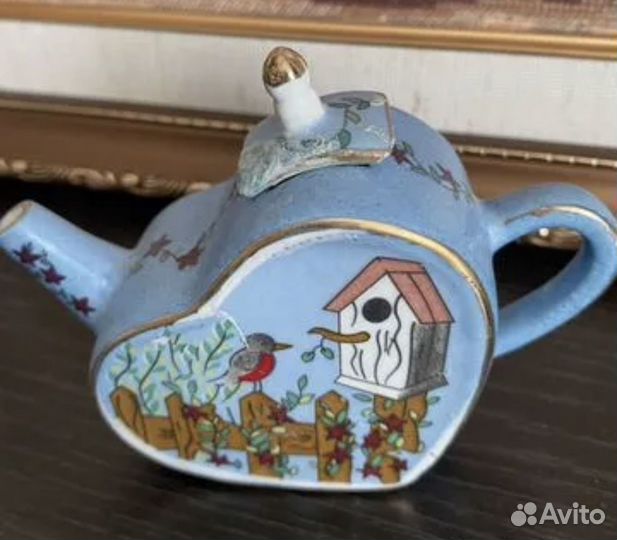 Миниатюрные чайнички