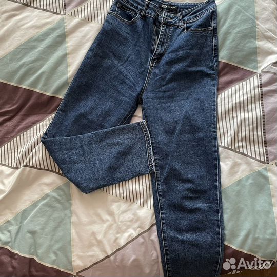 Джинсы