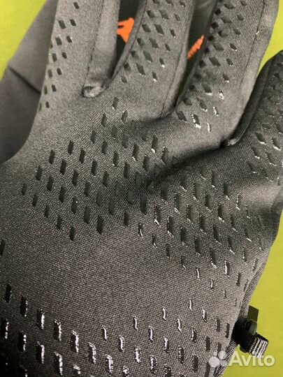 Перчатки Nike Jordan влагостойкие с сенсором