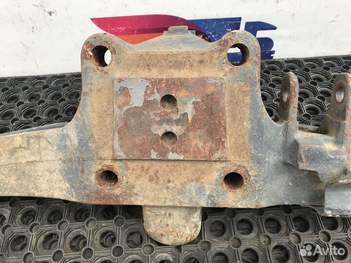 Кронштейн пневморессоры задний правый