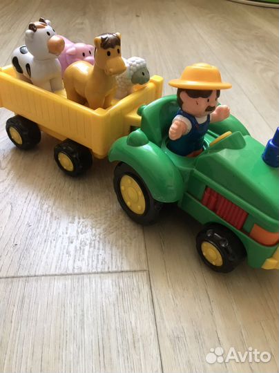 Паровозик музыкальный