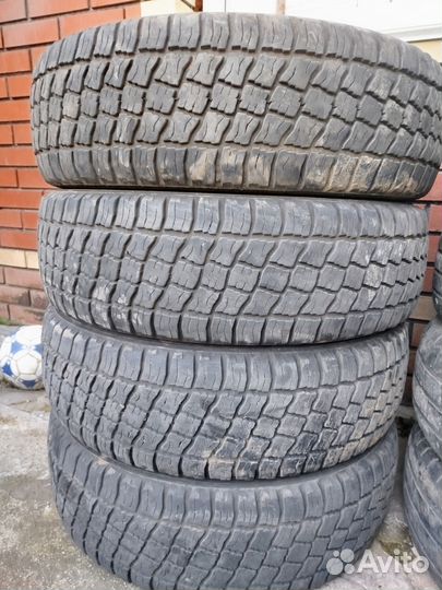 Hankook Vantra LT RA18 205/75 R16