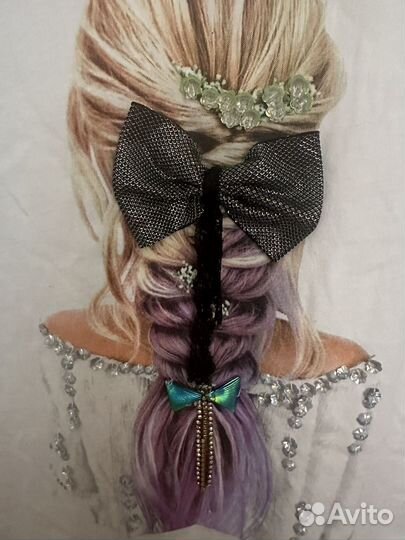 Футболки и майки с принтами и стразами