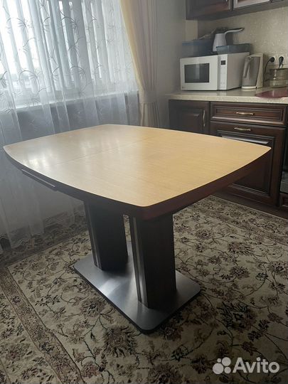 Кухонный стол раскладной Б/У