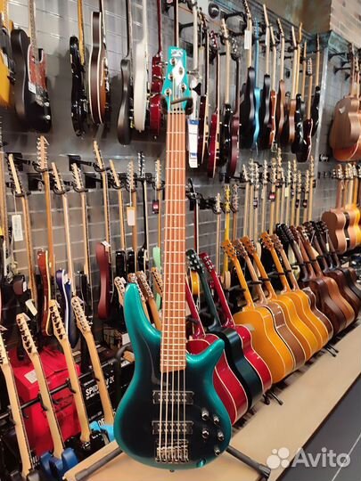 Ibanez SR305E-CUB - бас гитара (новая)