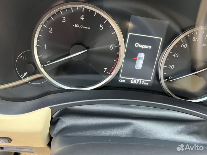 Lexus NX 2.0 CVT, 2016, 68 730 км