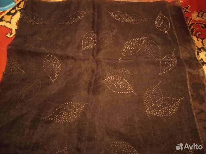 Платки женские и палантины