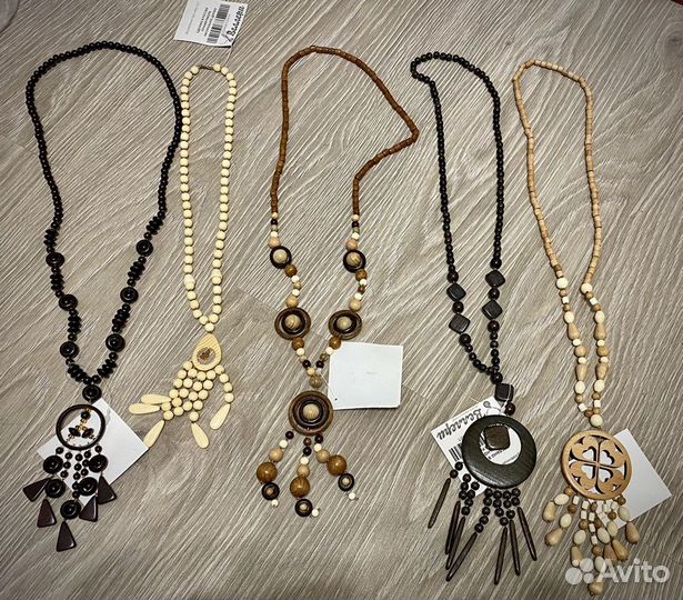 Украшения бусы из дерева