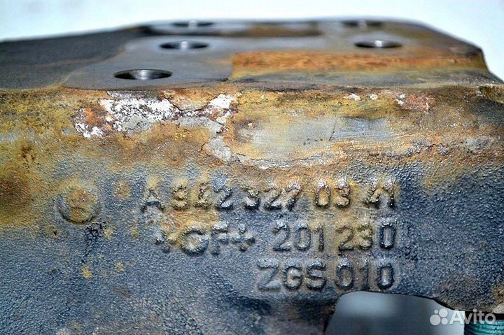 Кронштейн пневморессоры переднего моста, правый me