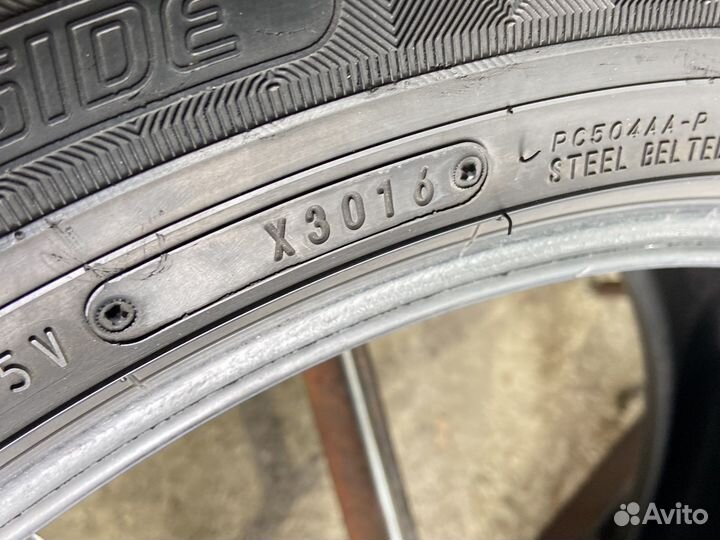 Dunlop Enasave RV504 235/50 R18