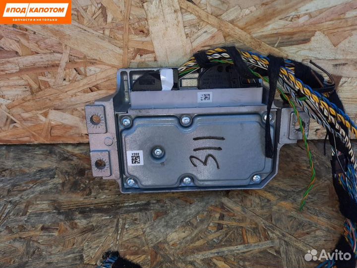 Блок управления подушками безопасности BMW 1 E87