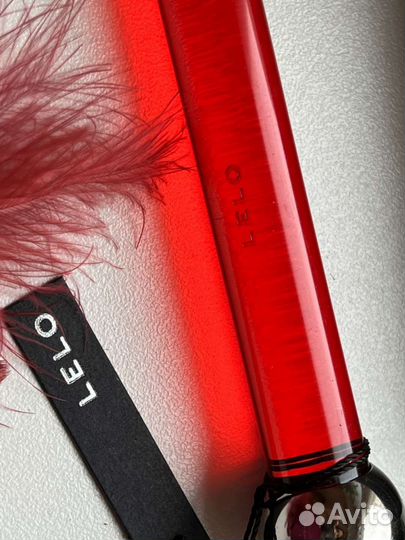 Плетка LeLo, бурлеск