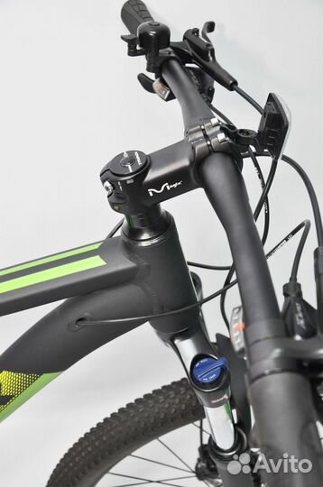 Велосипед 27,5 Trinx D700 elite