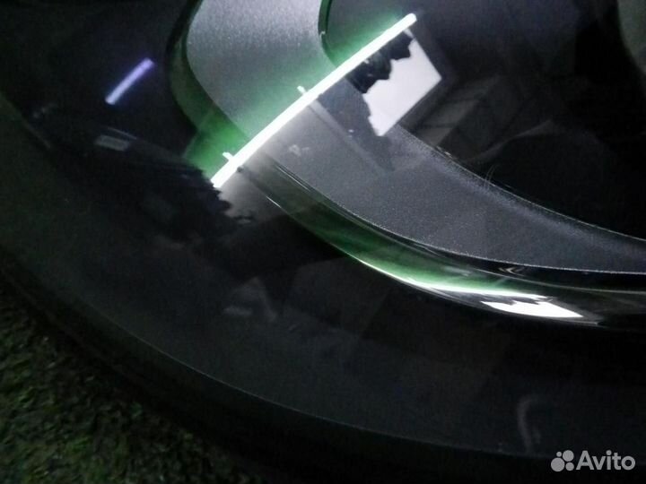 Фара левая Porsche Cayenne