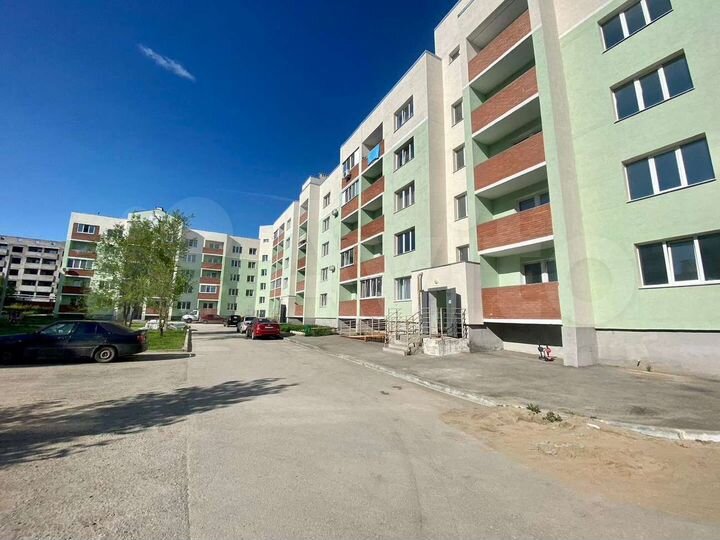 2-к. квартира, 70,2 м², 2/5 эт.