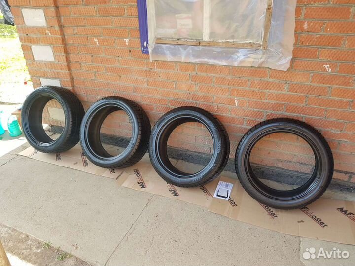 Nokian Tyres WR 205/50 R17 93V