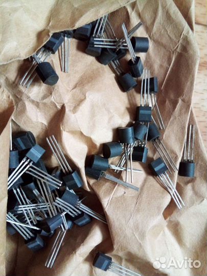 Транзистор кт3117А