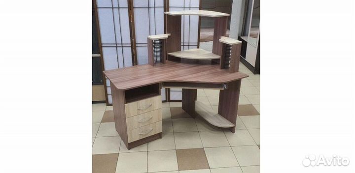 Стол компьютерный Грета 7 Шимо