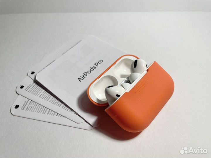 Наушники AirPods Pro Luxe + Чехол