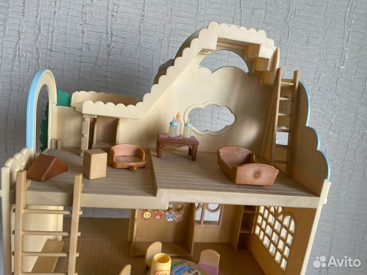 Sylvanian Families дом с мебелью и аксессуарами