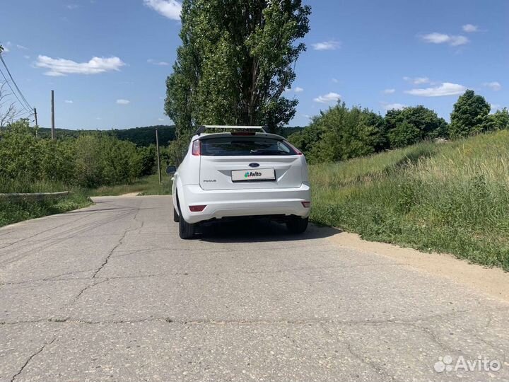 Ford Focus 1.8 МТ, 2011, 124 000 км