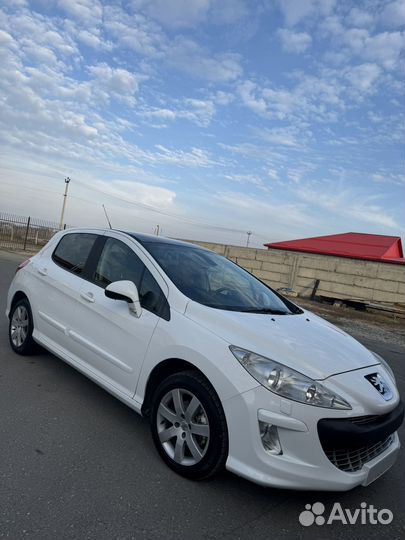 Peugeot 308 1.6 AT, 2010, 196 953 км