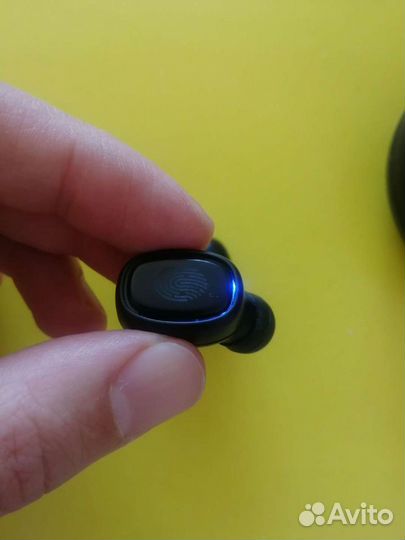 Беспроводные наушники