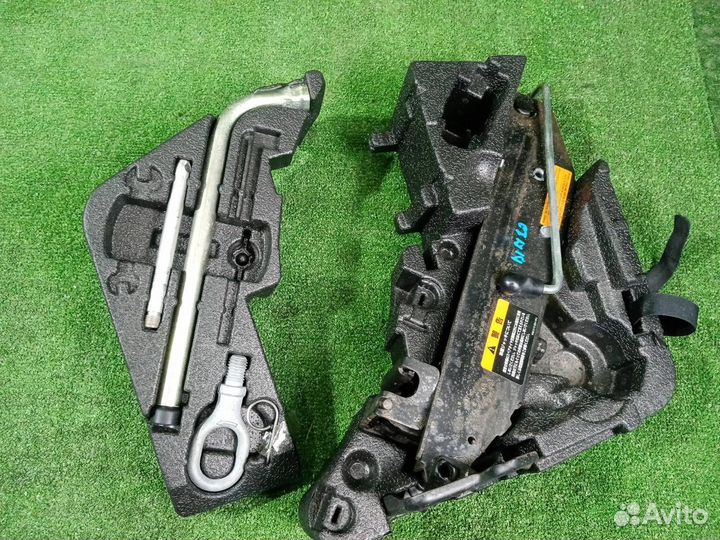 Домкрат Porsche Cayenne 955 M48.00 (4.5) 2004