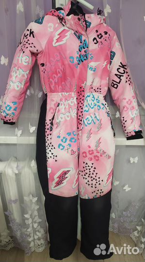 Зимний комбинезон для девочки