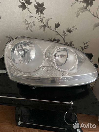 Фара правая volkswagen golf 5