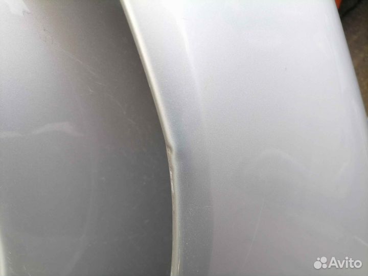 Крыло переднее левое Volvo V70 BW дефект