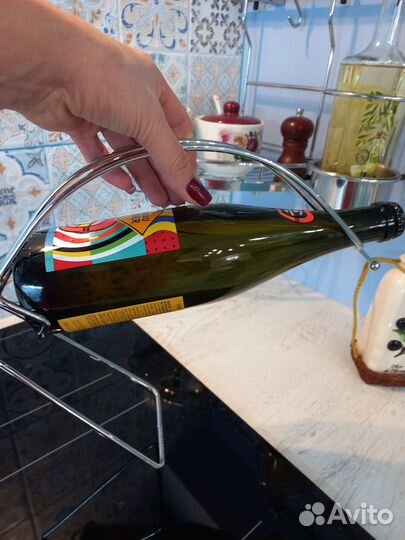 Держатель, подставка для вина