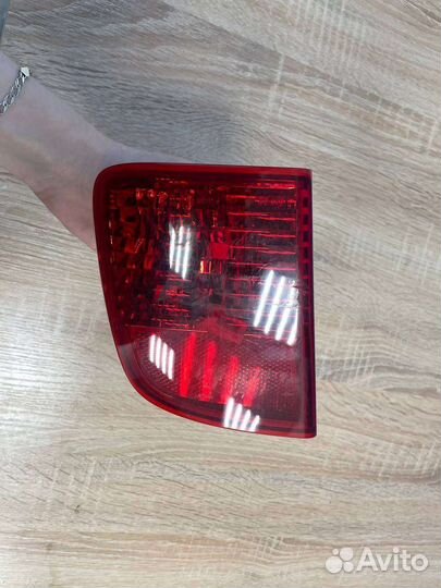 Фонарь задний левый Toyota Land Cruiser 200