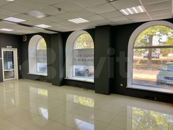 Торговая площадь, 102 м²