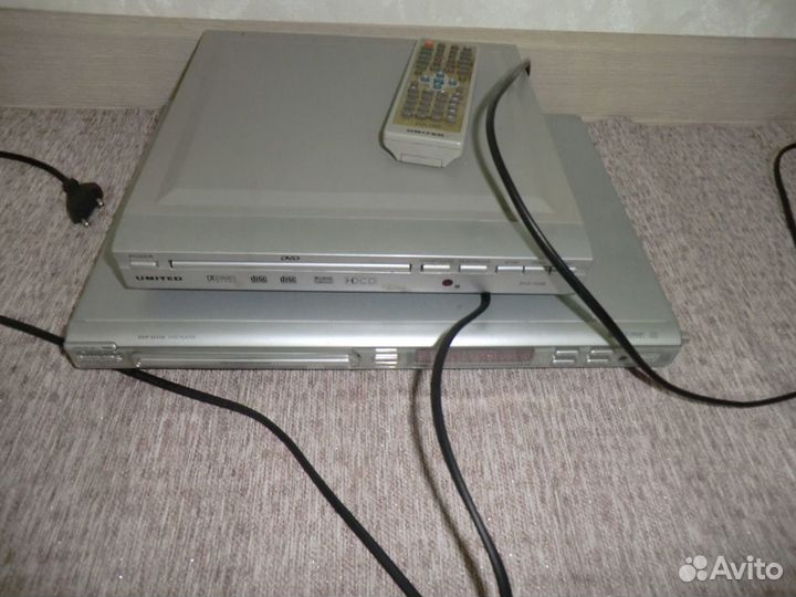 Dvd 2 штуки -на запчасти