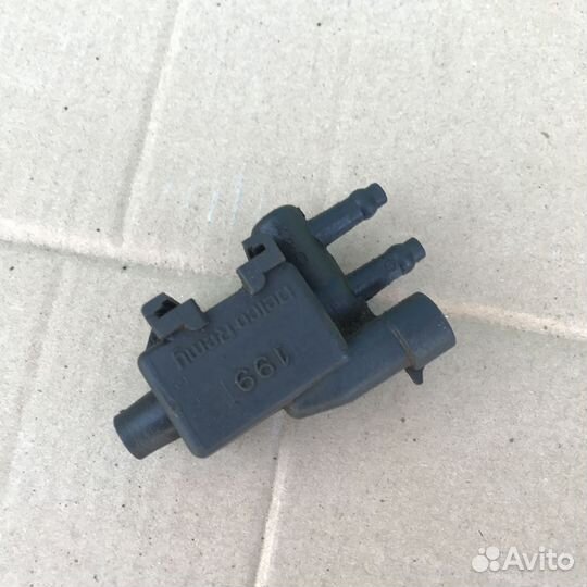 Клапан вентиляции бензобака Opel