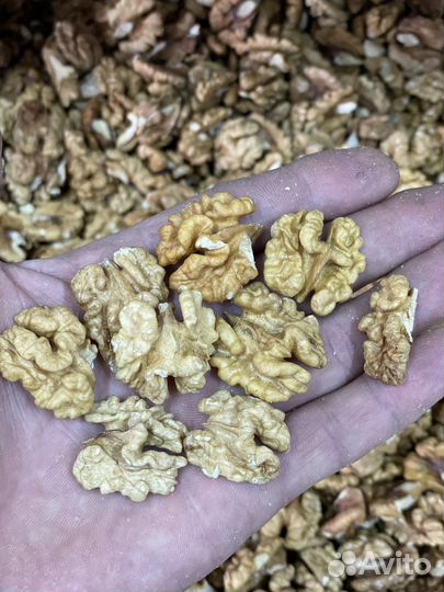 Орех грецкий