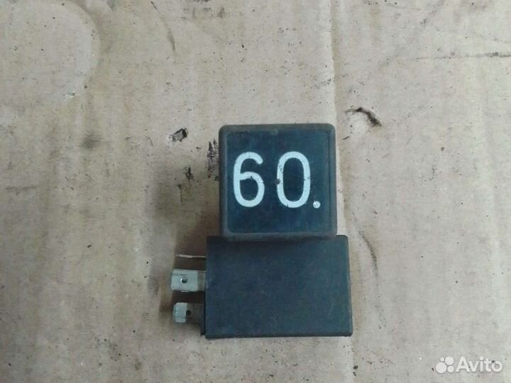 171911261E реле накала свечей VAG