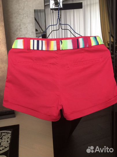 Продам шорты на девочку р. 146-152