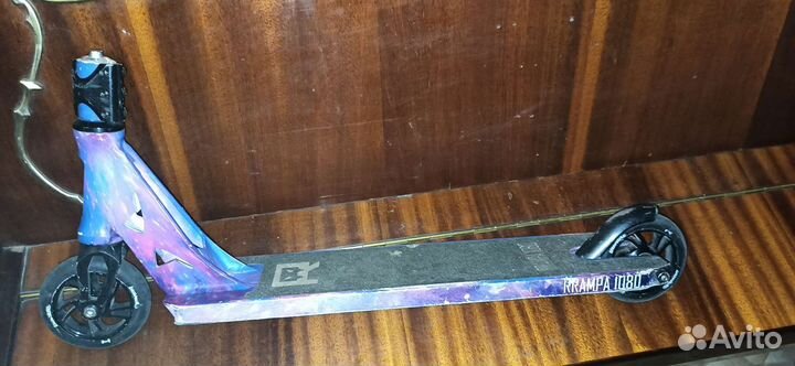 Трюковой самокат rrampa 1080 бу