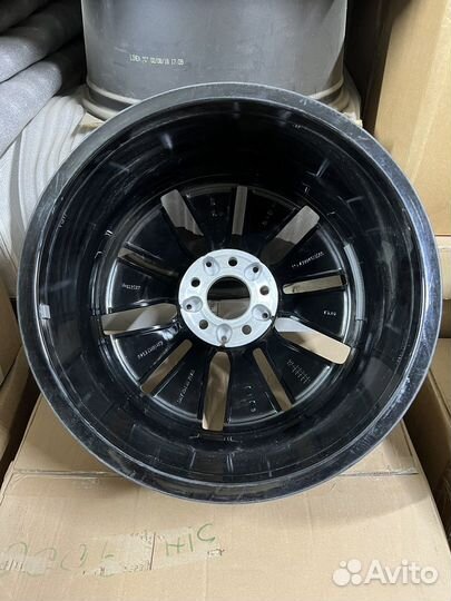 Диск Mercedes W222 S350d оригинал