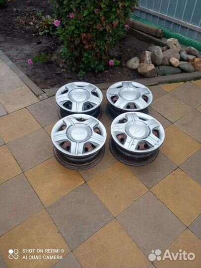Диски R-14 с колпаками на Chevrolet Lanos