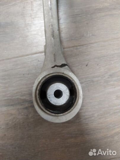 Рычаг подвески передний левый Mercedes S 500