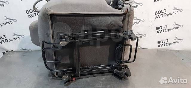 Сидение заднее левое Nissan Almera Tino V10M