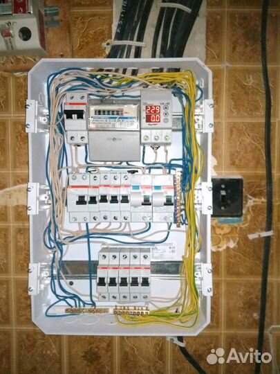 Электрик профессионал