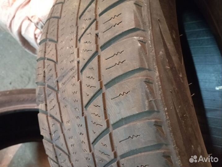 Triangle TR777 235/60 R18