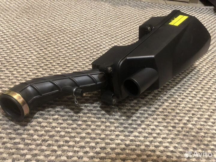 Воздушный фильтр в сборе R10 50сс (139QMB)