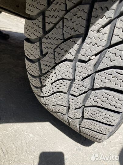 Viatti Bosco S/T V-526 215/55 R17