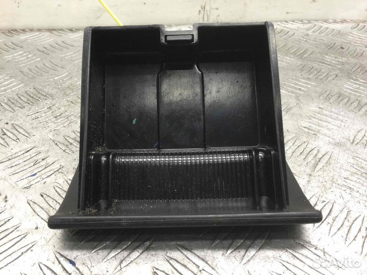 Пепельница Volkswagen Golf 1h1857309 1y